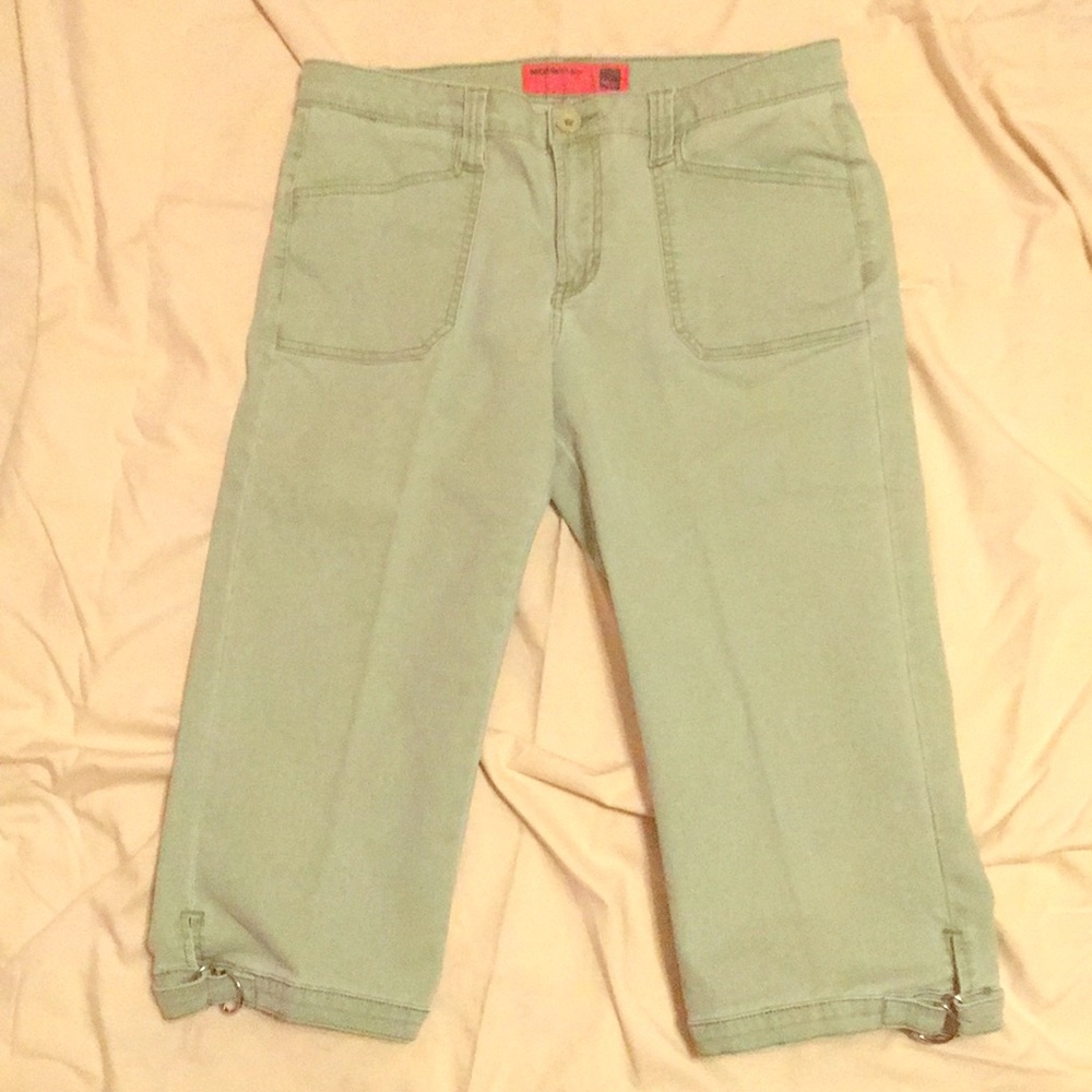 Mossimo Below Knee Casual Pants